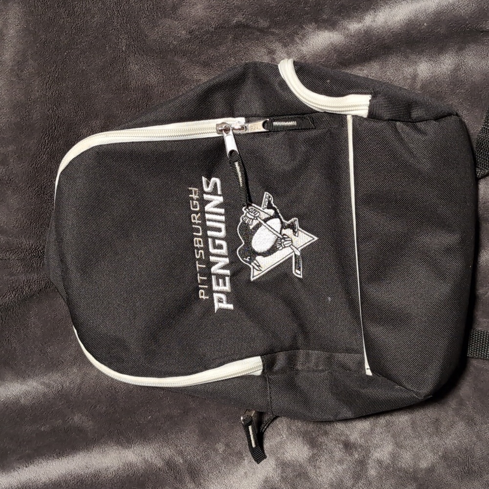 Pittsburgh Penguins NHL hockey mini backpack